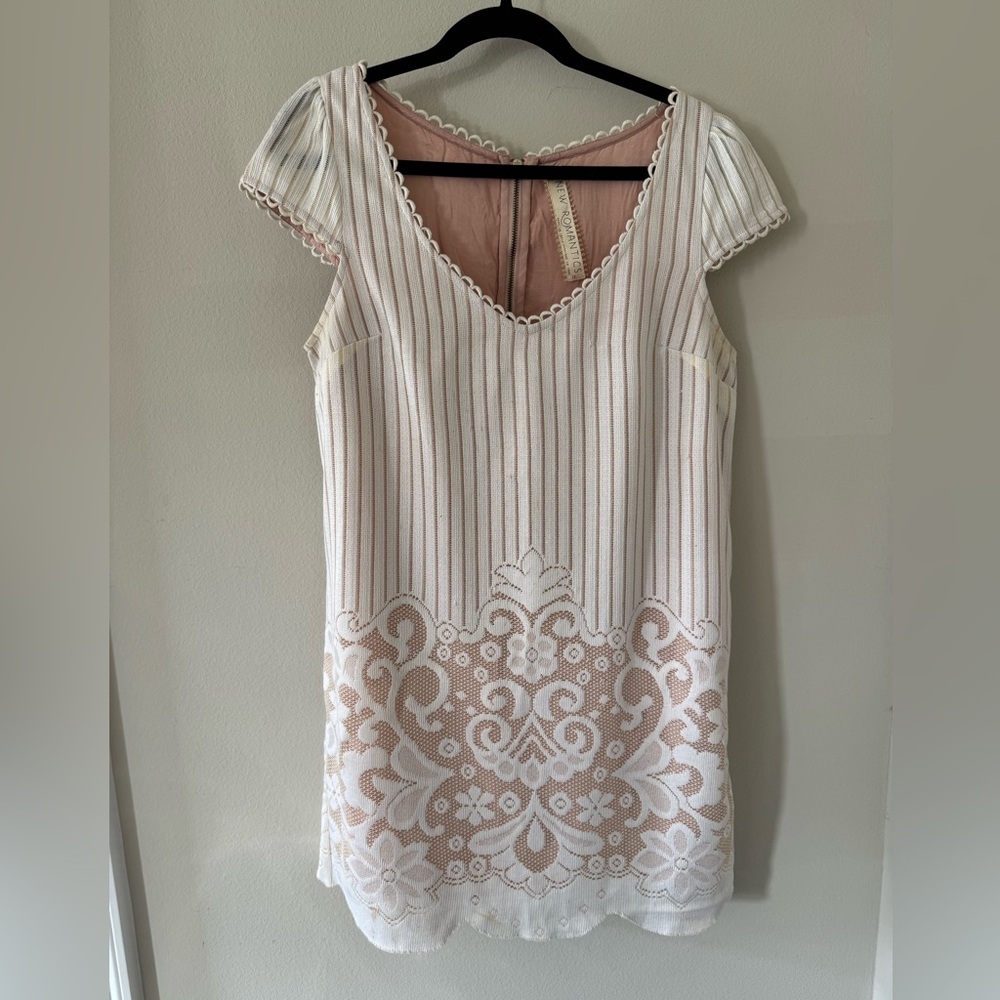 🍾Vintage Free People New Romantics Collection White
